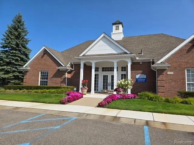 45565 Heather Ridge Drive, Macomb, MI 48044 - #2