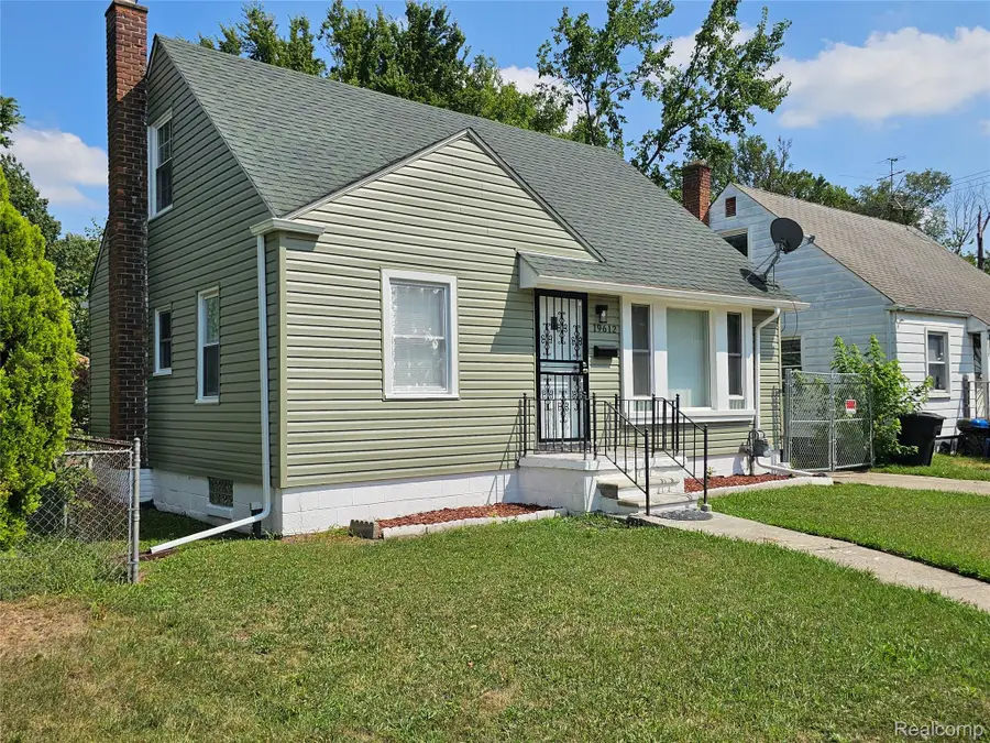 19612 Fenelon Street, Detroit, MI 48234 - #2