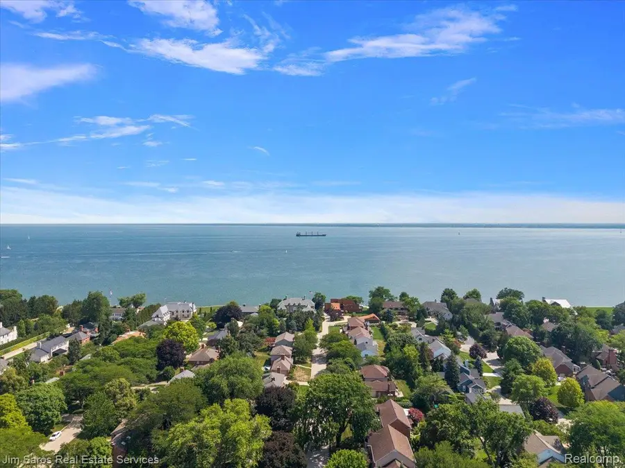 378 Notre Dame Street, Grosse Pointe, MI 48230 - #2