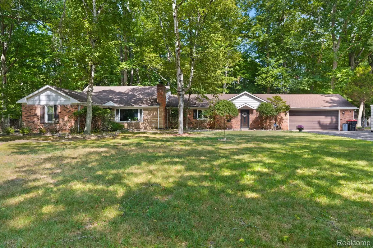 23640 Oak Glen Drive, Southfield, MI 48033 - #1