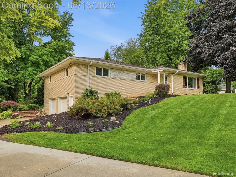 197 Perrydale Street, Rochester Hills, MI 48306 - #3