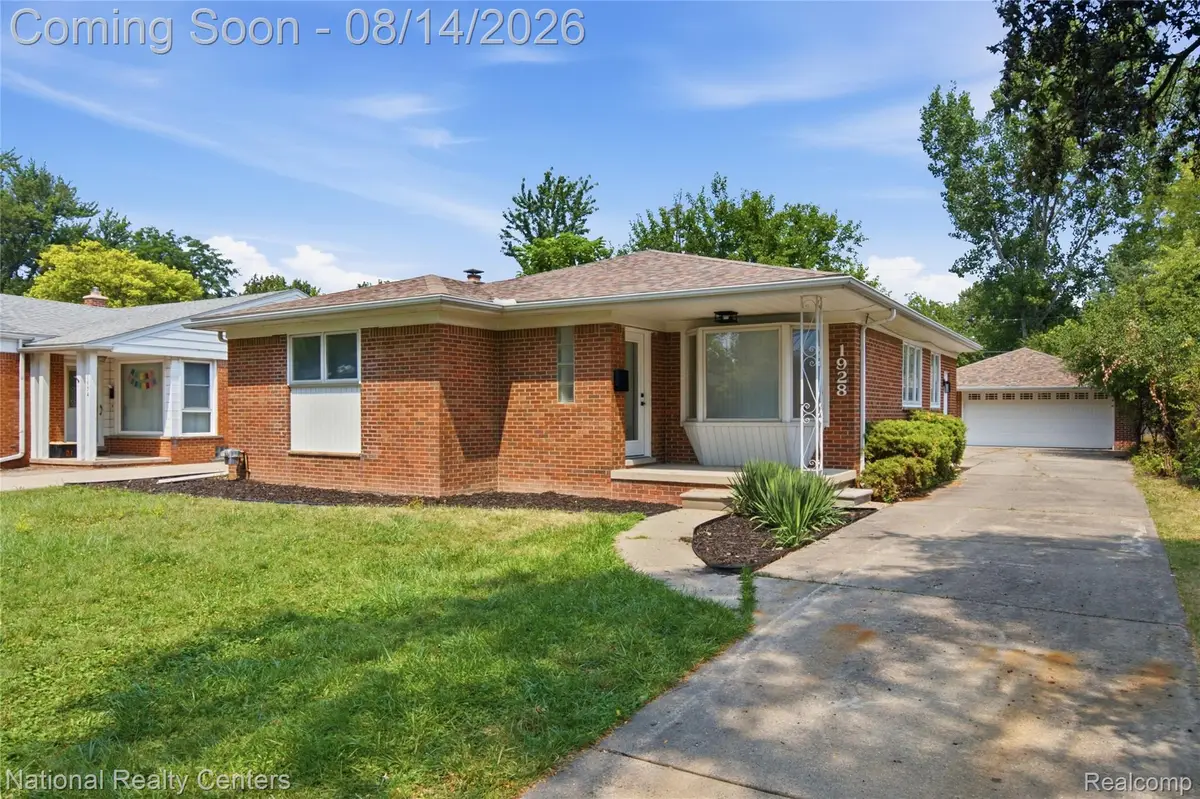1928 Cresthill Avenue, Royal Oak, MI 48073 - #1