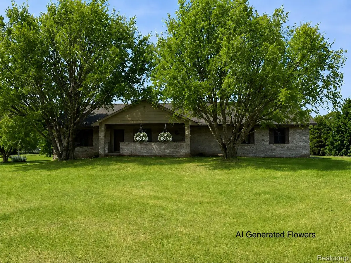 7715 Hidden Knoll Court, Byron, MI 48418 - #1