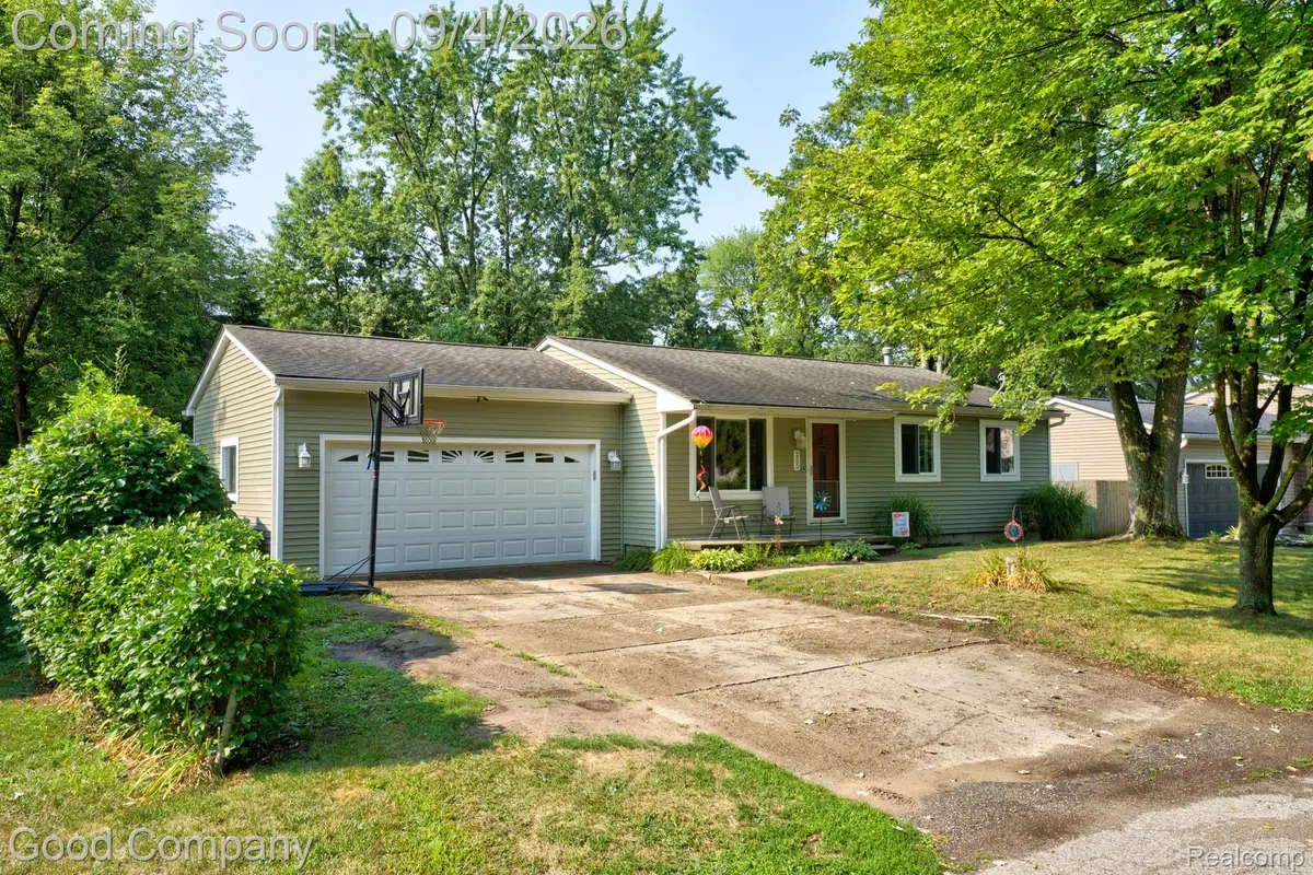 255 Oriole Street, Commerce Township, MI 48382 - #1