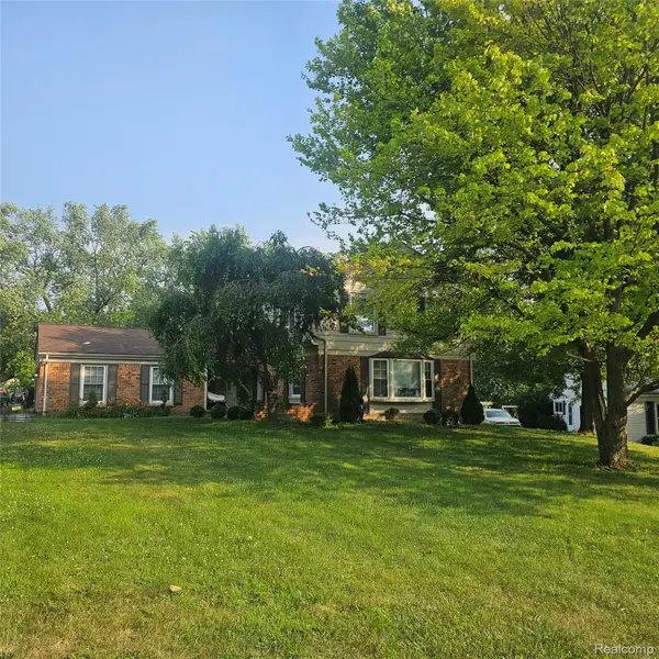 716 Weybridge Drive, BloomfieldHills, MI 48304