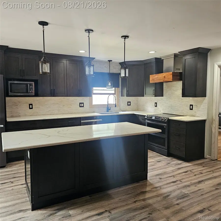 716 Weybridge Drive, Bloomfield Hills, MI 48304 - #3
