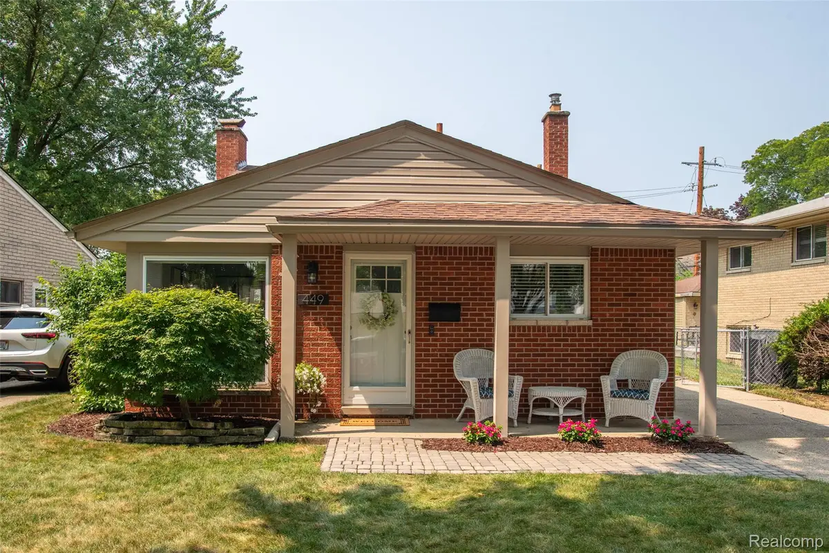 449 N Webik Avenue, Clawson, MI 48017 - #1