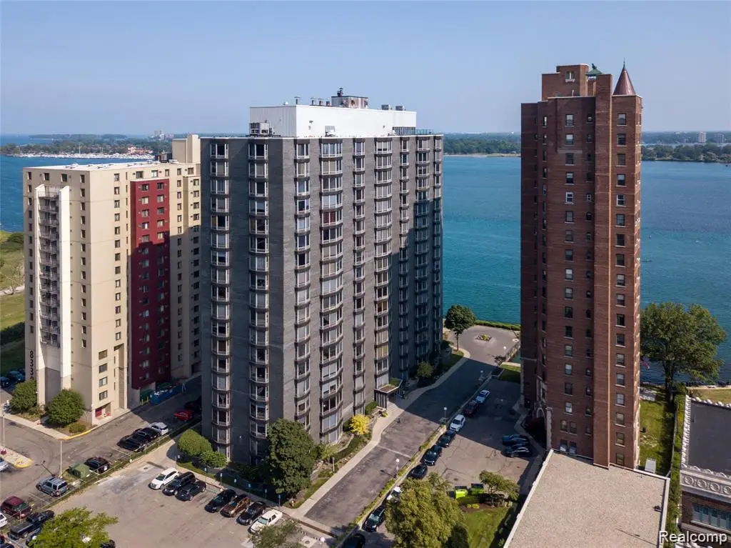 8200 E Jefferson Ave #1703, Detroit, MI 48214 - #1