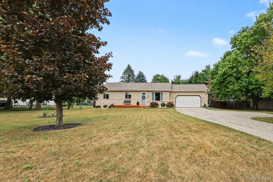 1464 Trackwood Drive, Lapeer, MI 48446 - #3