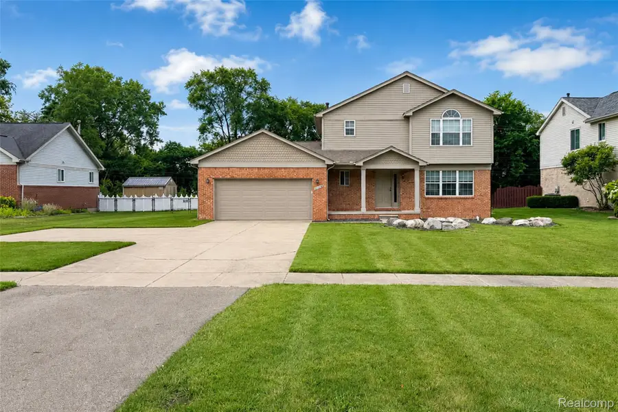 41585 Cherry Hill Road, Canton, MI 48188 - #2