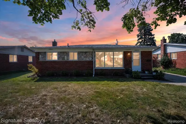 24715 Powers Avenue, DearbornHeights, MI 48125