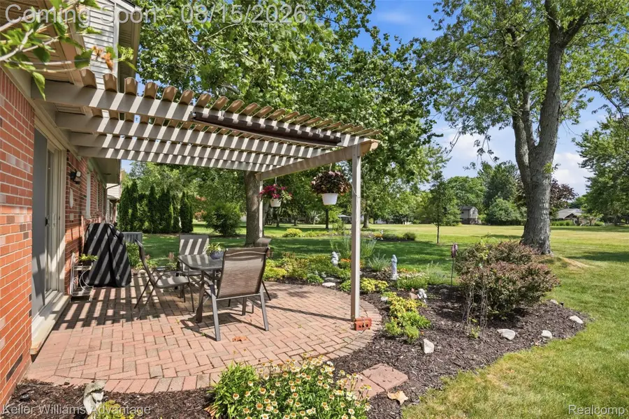 22161 Cumberland Drive, Northville, MI 48167 - #3