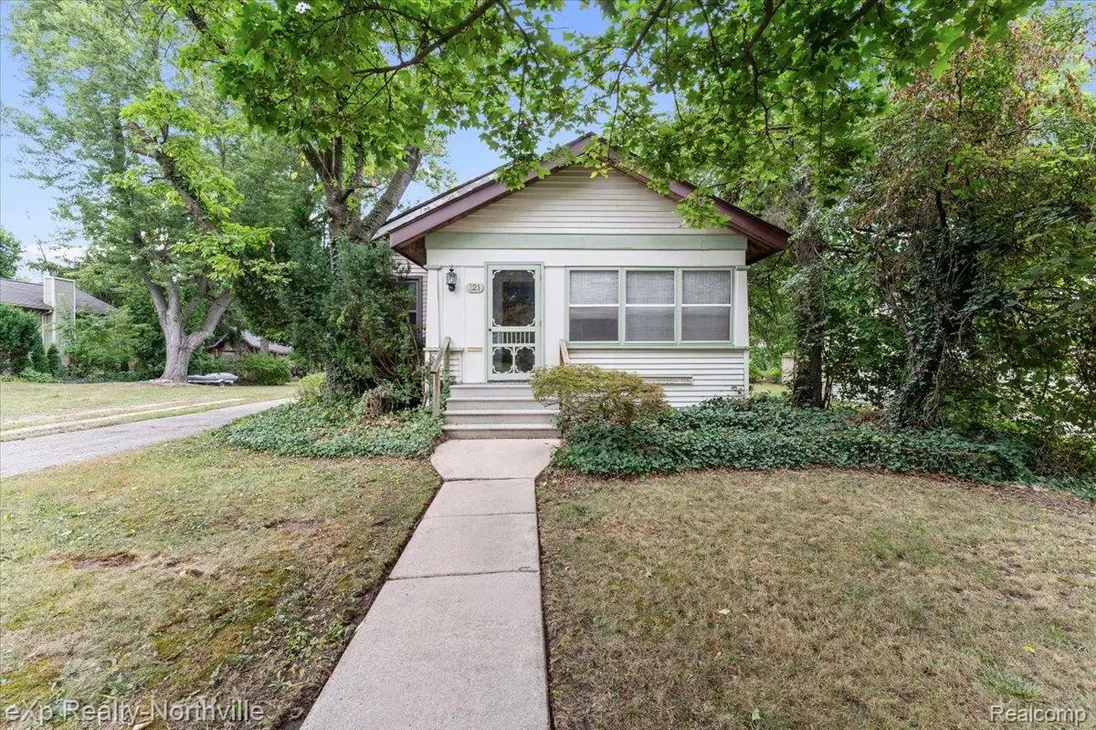 321 S Wing Street, Northville, MI 48167 - #1