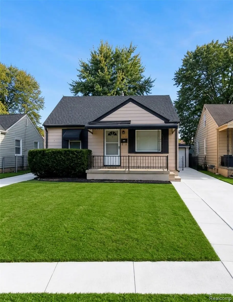 12760 Sarsfield Avenue, Warren, MI 48089 - #1