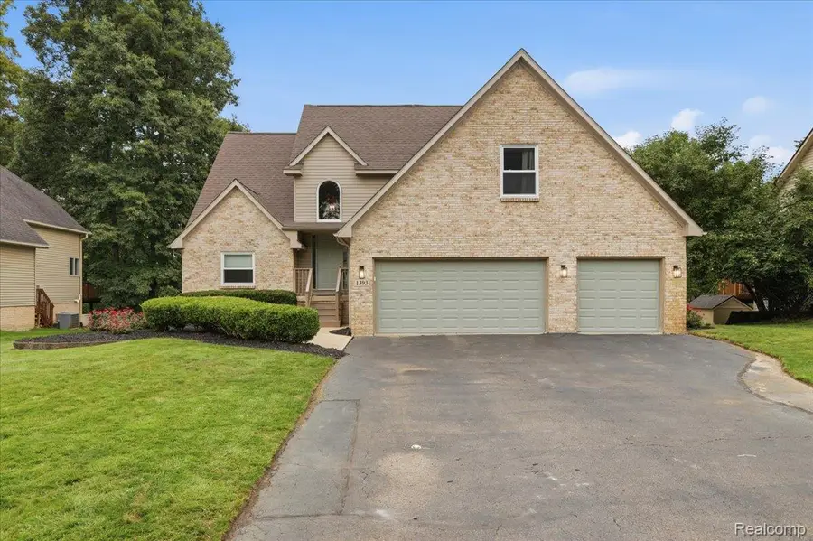 1393 Remsing Street, Hartland, MI 48353 - #3