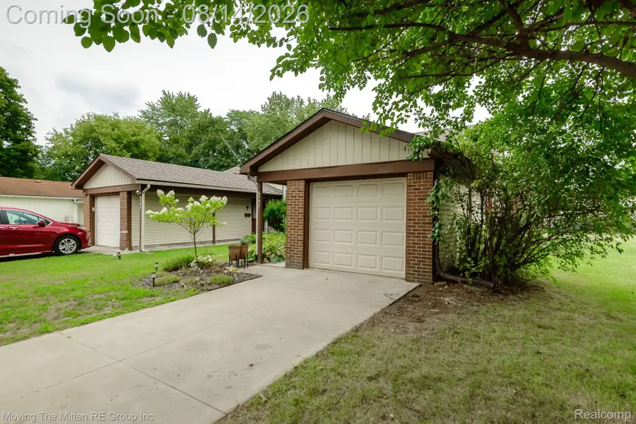 6757 Ardsley Drive, Canton, MI 48187 - #3