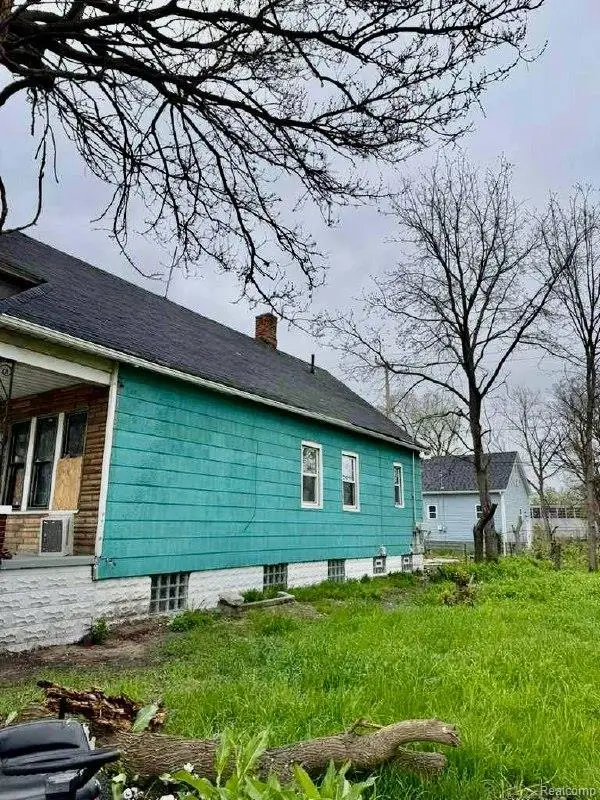 12524 Maine Street, Detroit, MI 48212 - #2