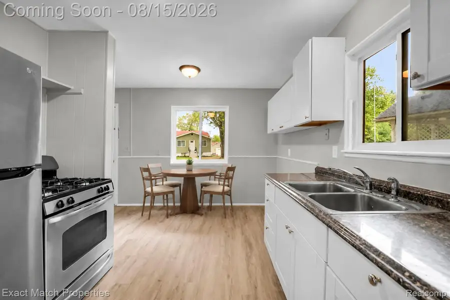 828 Sarasota Avenue, Pontiac, MI 48340 - #3