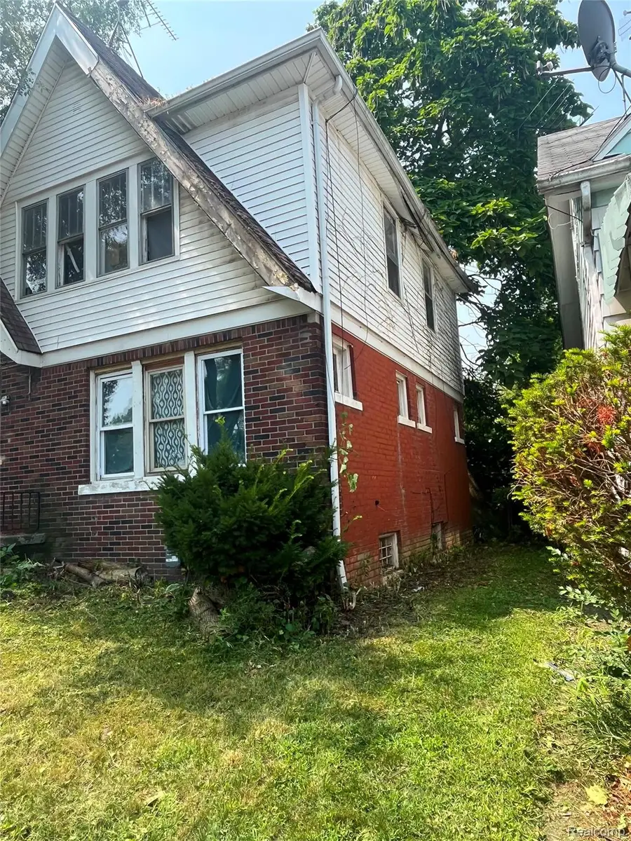17447 Arlington Street, Detroit, MI 48212 - #3