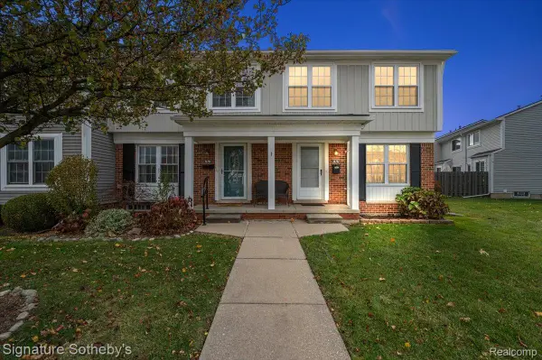 36702 Park Place Drive, SterlingHeights, MI 48310