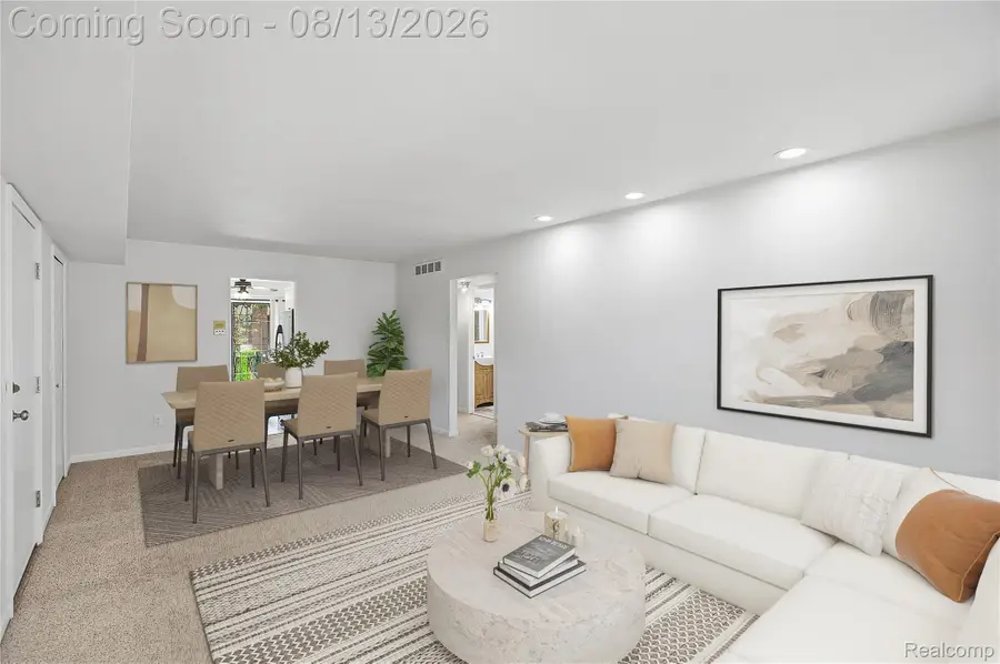 1855 Meadow Dale Court #18, Rochester Hills, MI 48309 - #2