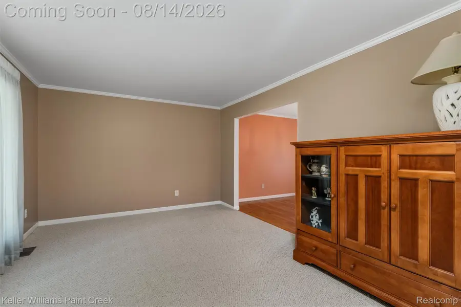 346 Folkstone Court, Troy, MI 48085 - #2