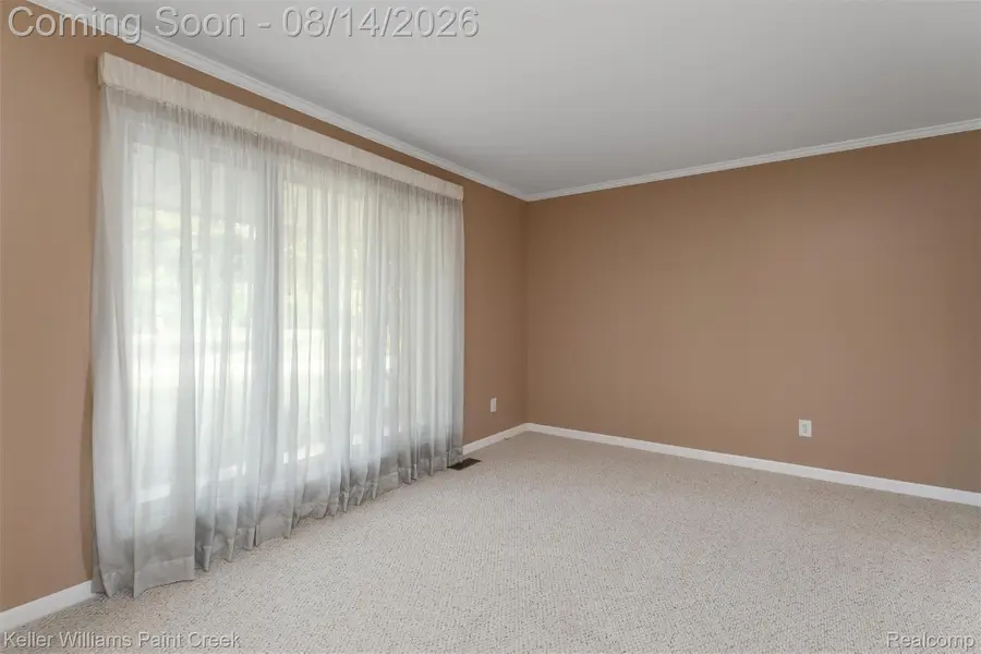 346 Folkstone Court, Troy, MI 48085 - #3