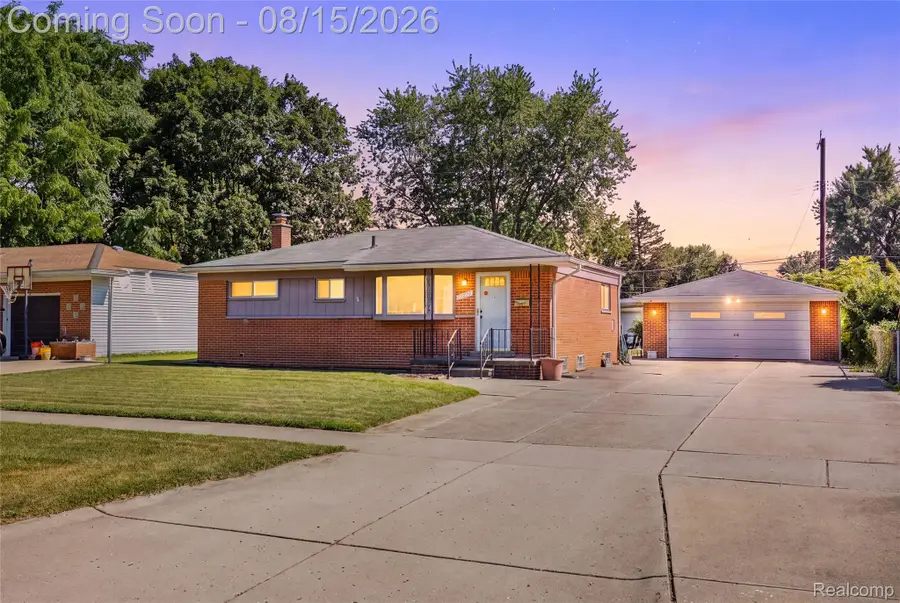 30607 Marquette Street, Garden City, MI 48135 - #2