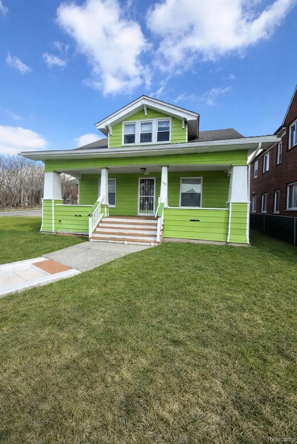388 N Perry Street, Pontiac, MI 48342 - #1