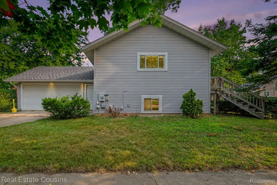 300 Kent Street, Durand, MI 48429 - #2