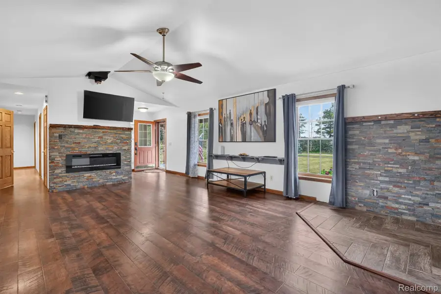 11342 Morrish Road, Gaines, MI 48436 - #3