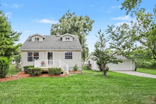 4726 Rosedale Court, Clarkston, MI 48348