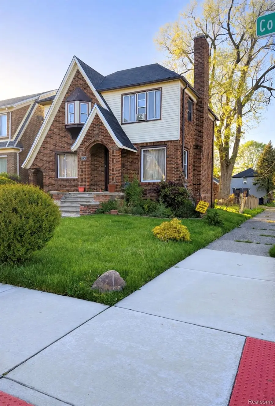 11101 College Street, Detroit, MI 48205 - #2