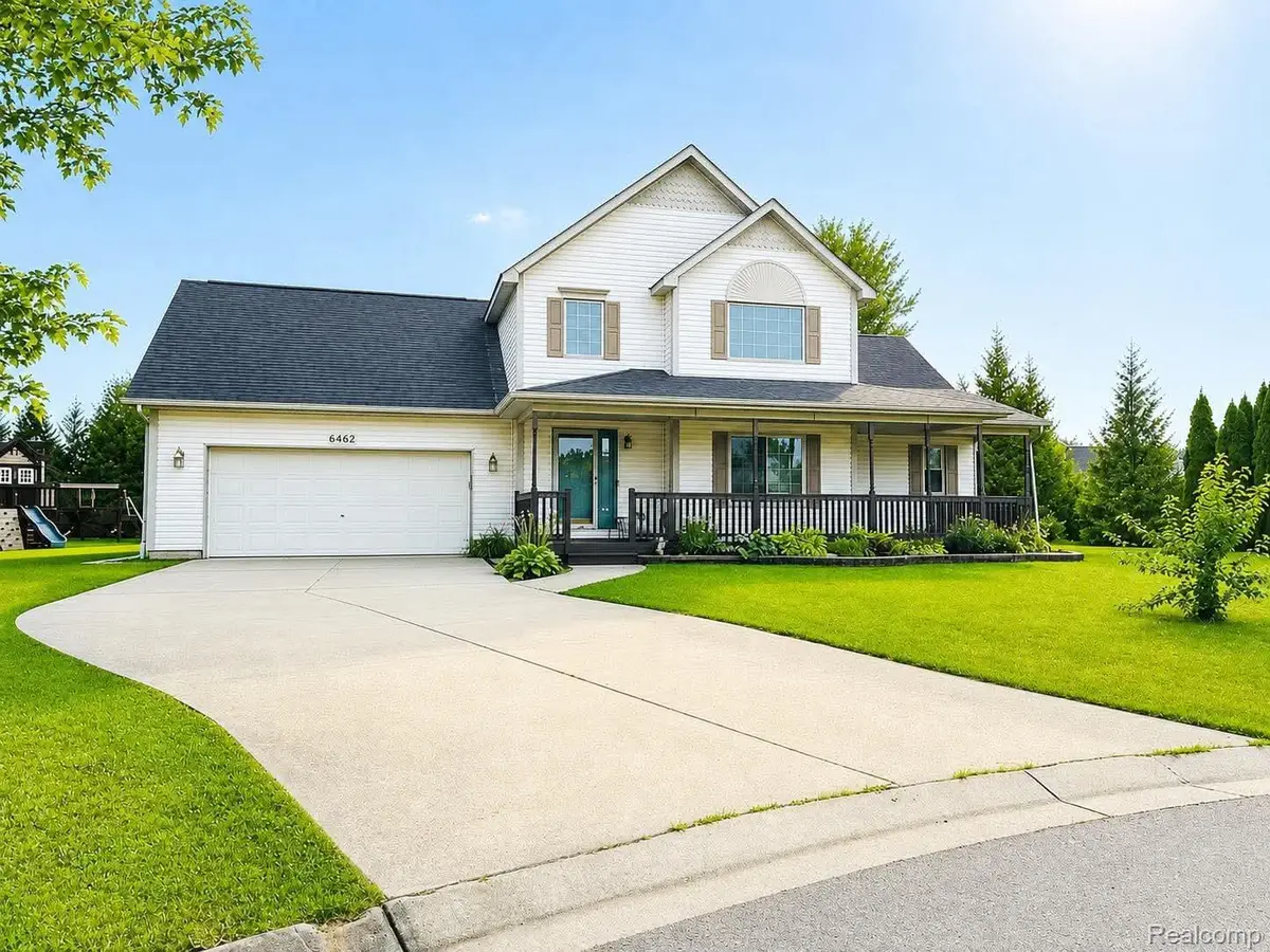 6462 Maple Leaf Court, Burton, MI 48439 - #1