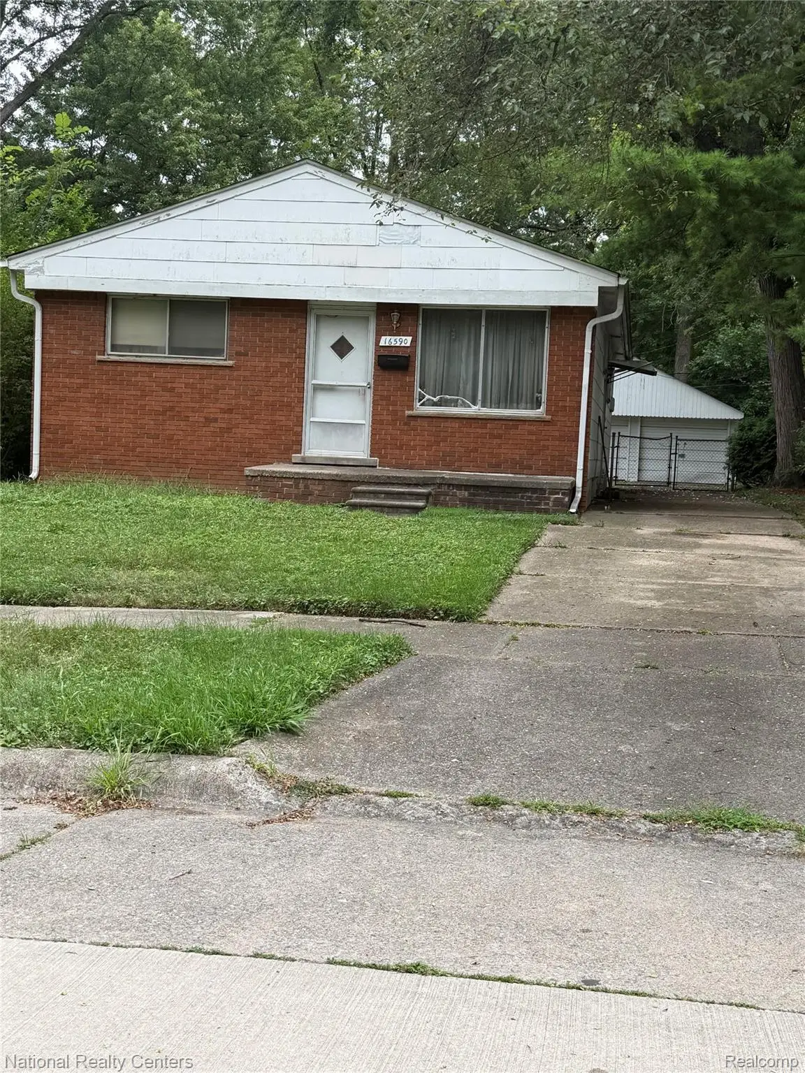 16590 Fenton Street, Detroit, MI 48219 - #1