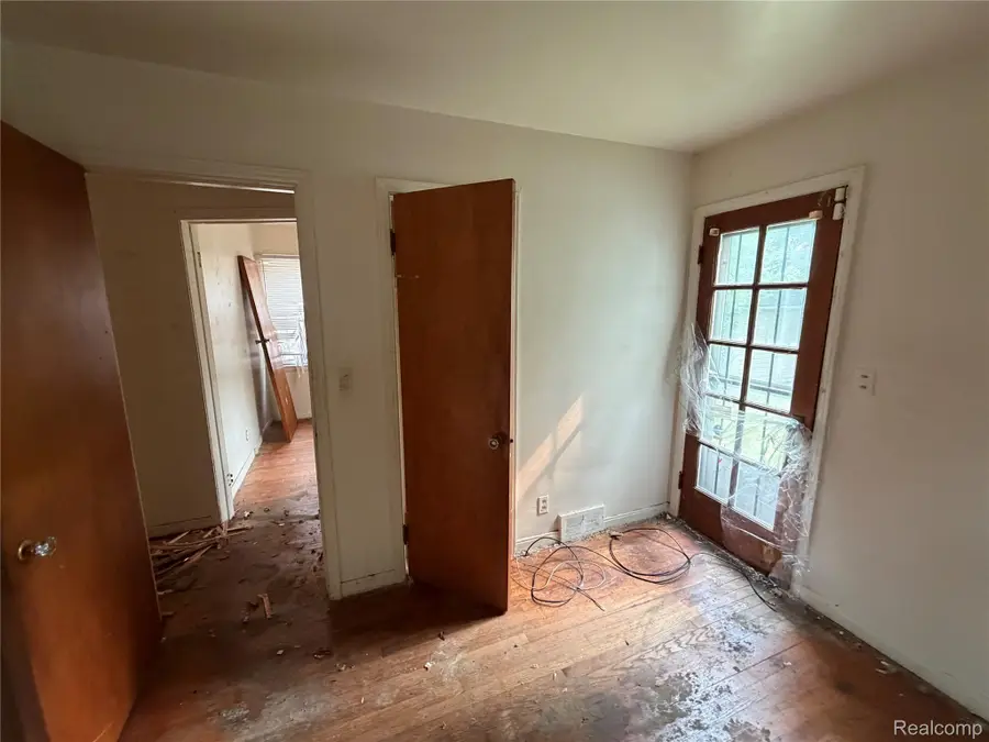 15436 Fielding Street, Detroit, MI 48223 - #2