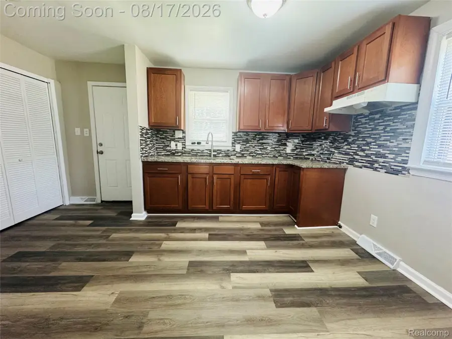 20195 Westhampton Avenue, Southfield, MI 48075 - #3