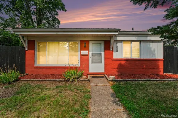 31282 Fernwood Street, Westland, MI 48186