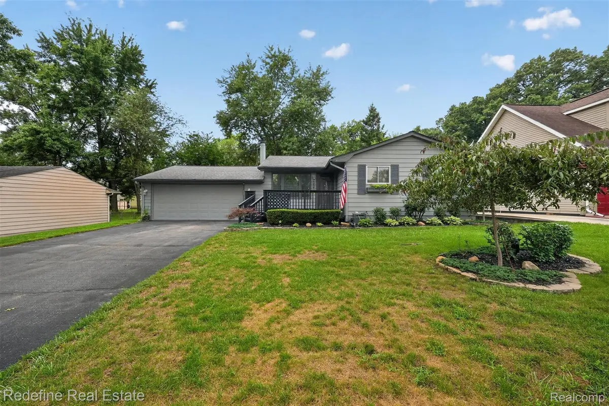 4306 Middledale Avenue, West Bloomfield, MI 48323 - #1