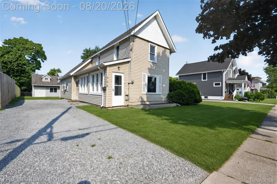 503 N Lapeer Street, Davison, MI 48423 - #2