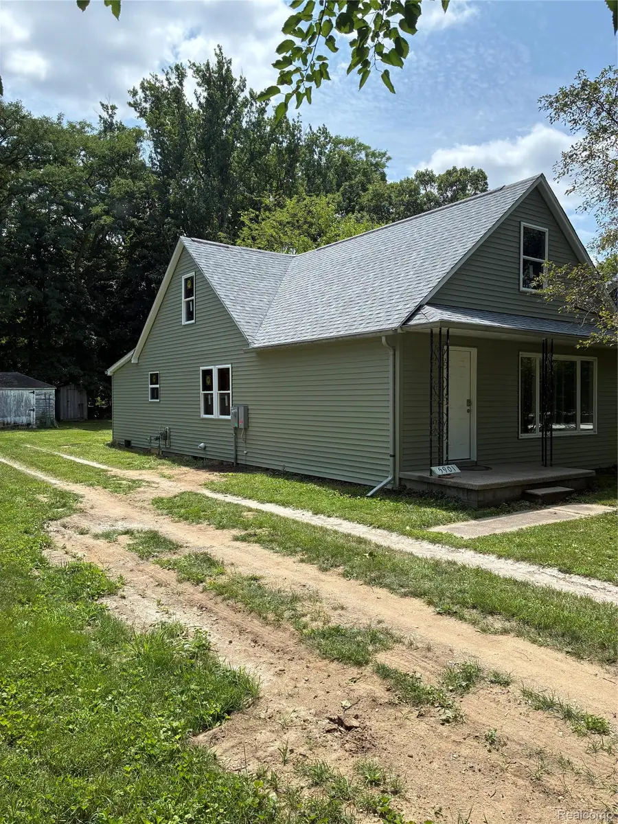 5901 Felske Drive, Brighton, MI 48116 - #3