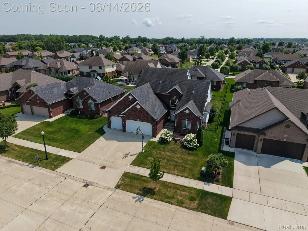 18424 Opal Drive, Macomb, MI 48042 - #1