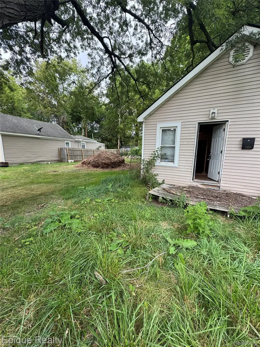 148 N Merrimac Street, Pontiac, MI 48340 - #2
