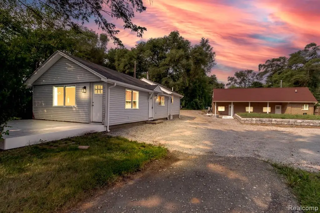 2510 Lakeside Drive, Highland, MI 48356 - #1