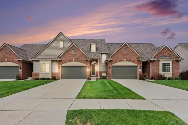 950 Sloane Court, WhiteLake, MI 48386