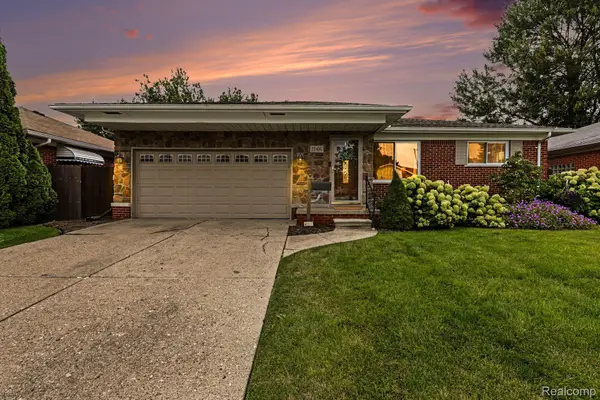 22406 Barton Street, StClairShores, MI 48081
