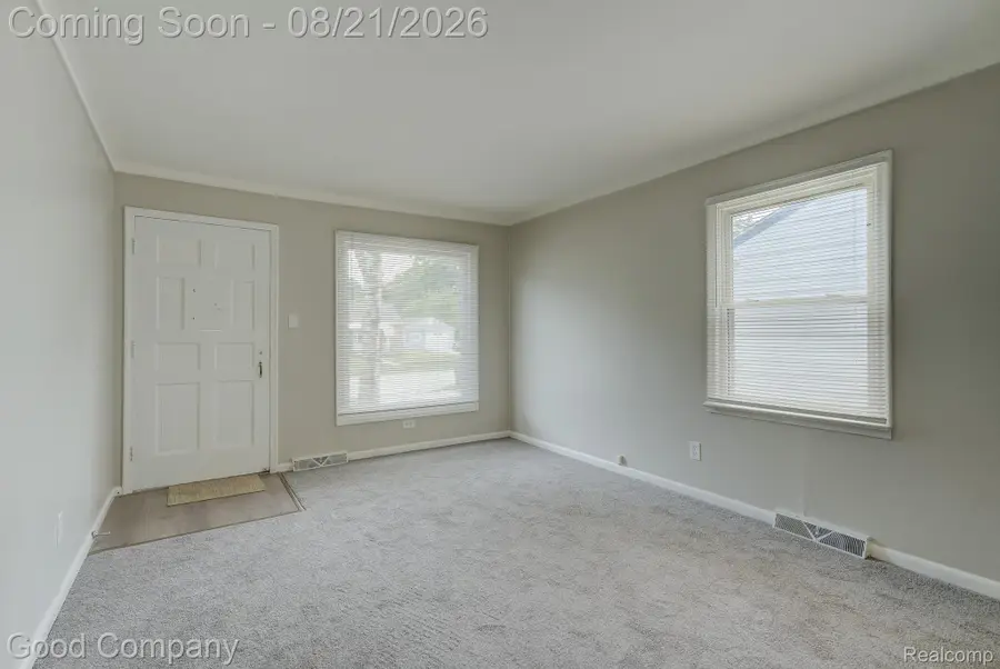 27699 Brettonwoods Street, Madison Heights, MI 48071 - #2
