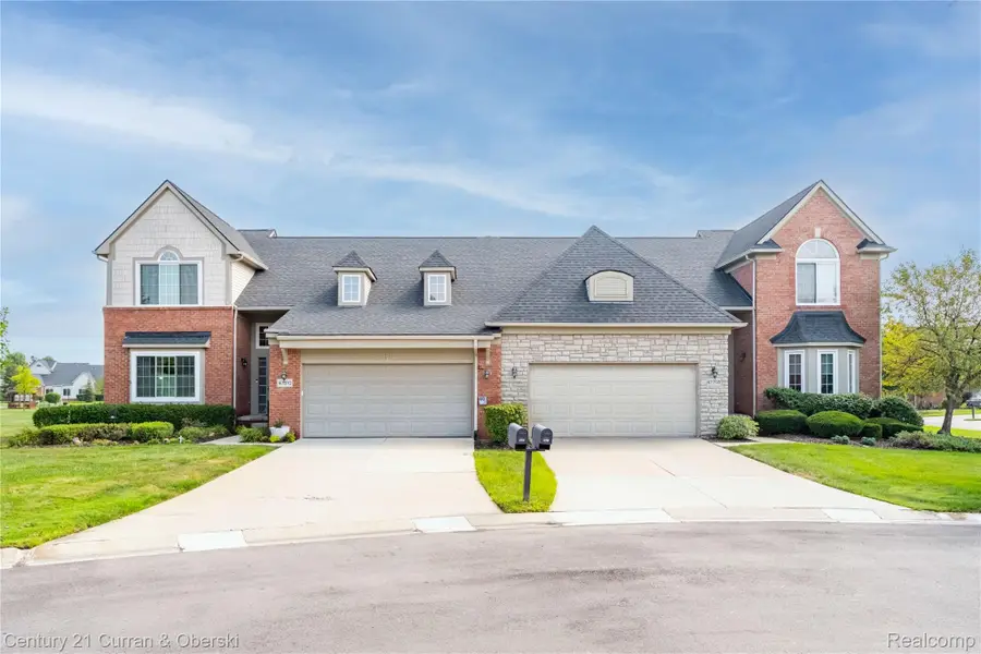47810 Vistas Circle Drive S, Canton, MI 48188 - #2