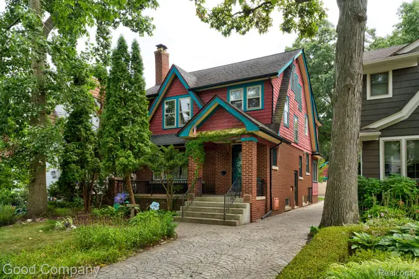 23 Hanover Road, PleasantRidge, MI 48069