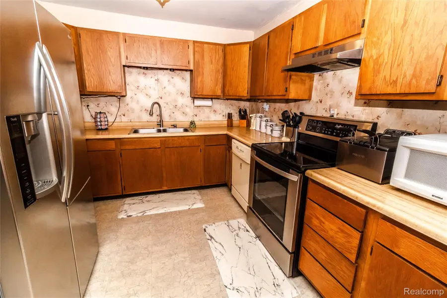 2640 Flint River Road, Lapeer, MI 48446 - #3